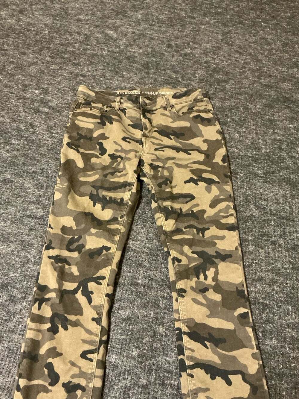 Joe Boxer Push-Up Skinny Camo Green Jeans Size 7